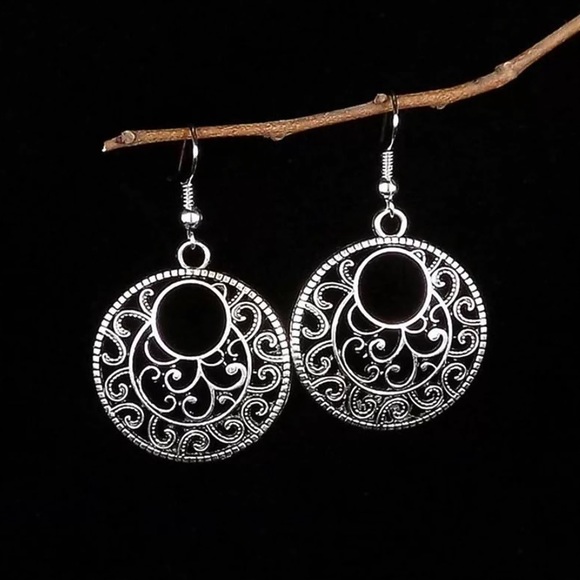 GlitzBlitz Boutique Jewelry - Any 2/$20! Silver Open Work Boho Earrings